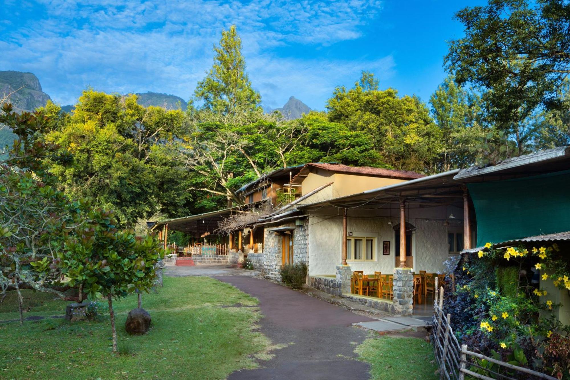 Отель Jungle Hut Масинагуди Экстерьер фото